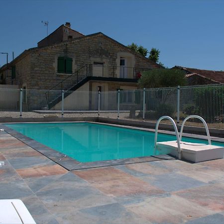Le Mas De La Chadeniere Villeneuve-de-Berg Buitenkant foto
